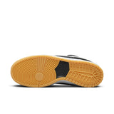 nike sb shoes orange label dunk low pro iso (black/white/black/gum light brown)