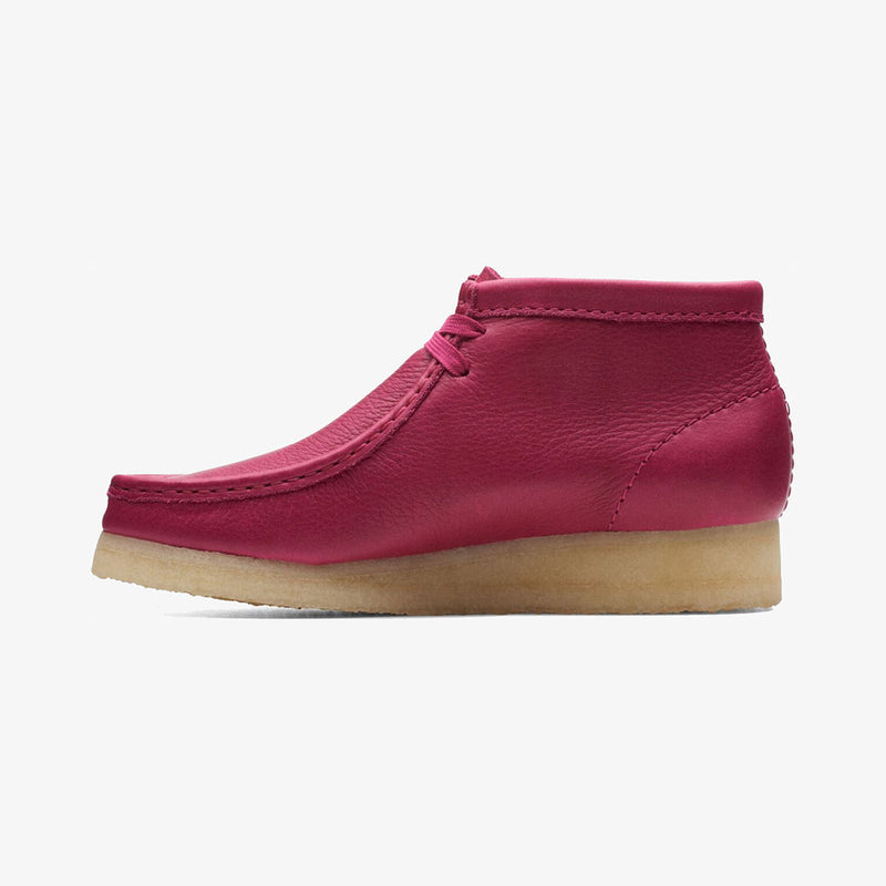 clarks shoes girls wallabee boot (berry/leather)
